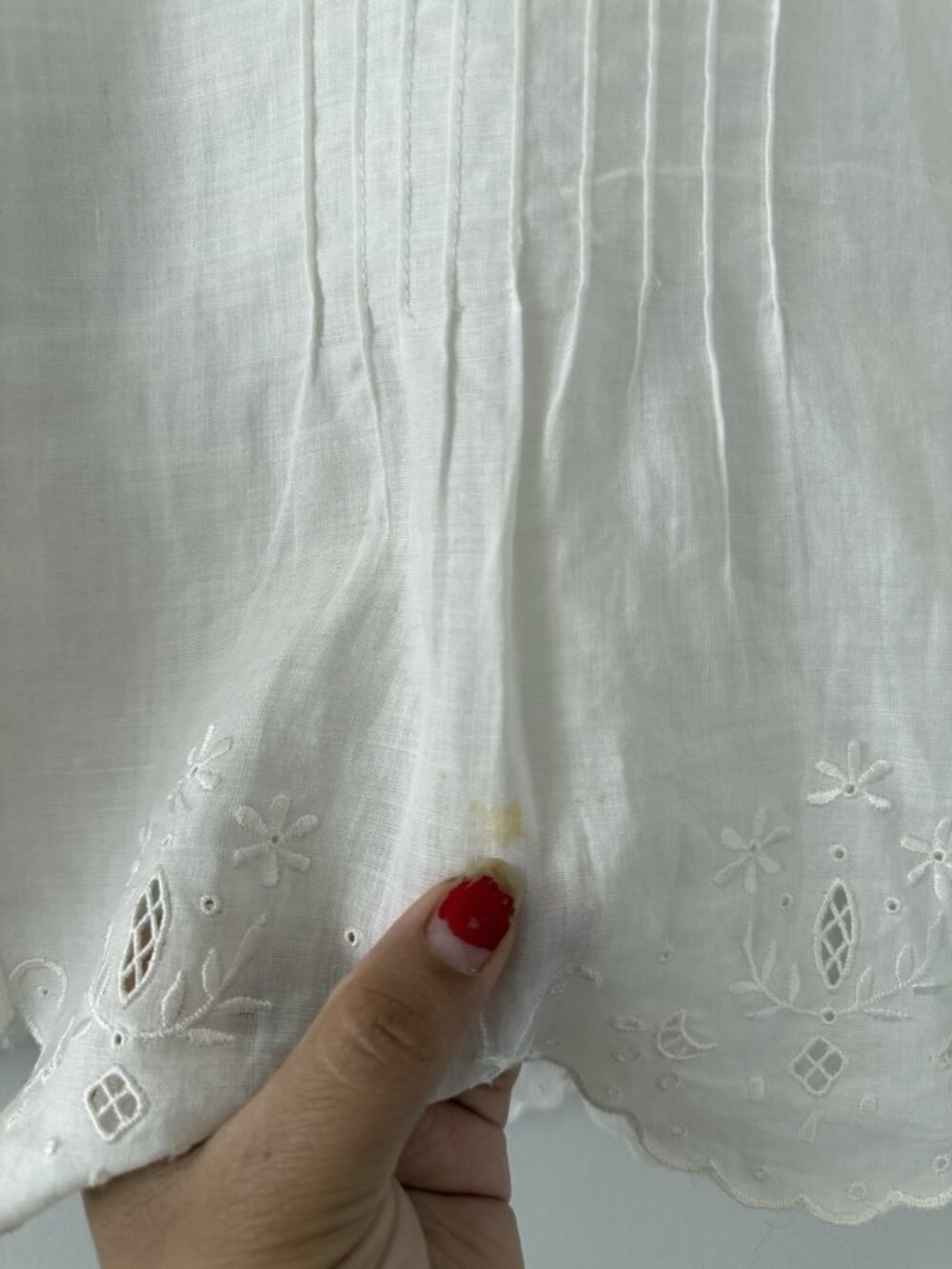 Vintage Cabi 100% Linen Eyelet Embroidered Button Down Top Delicate Cottage XL - Picture 8 of 11